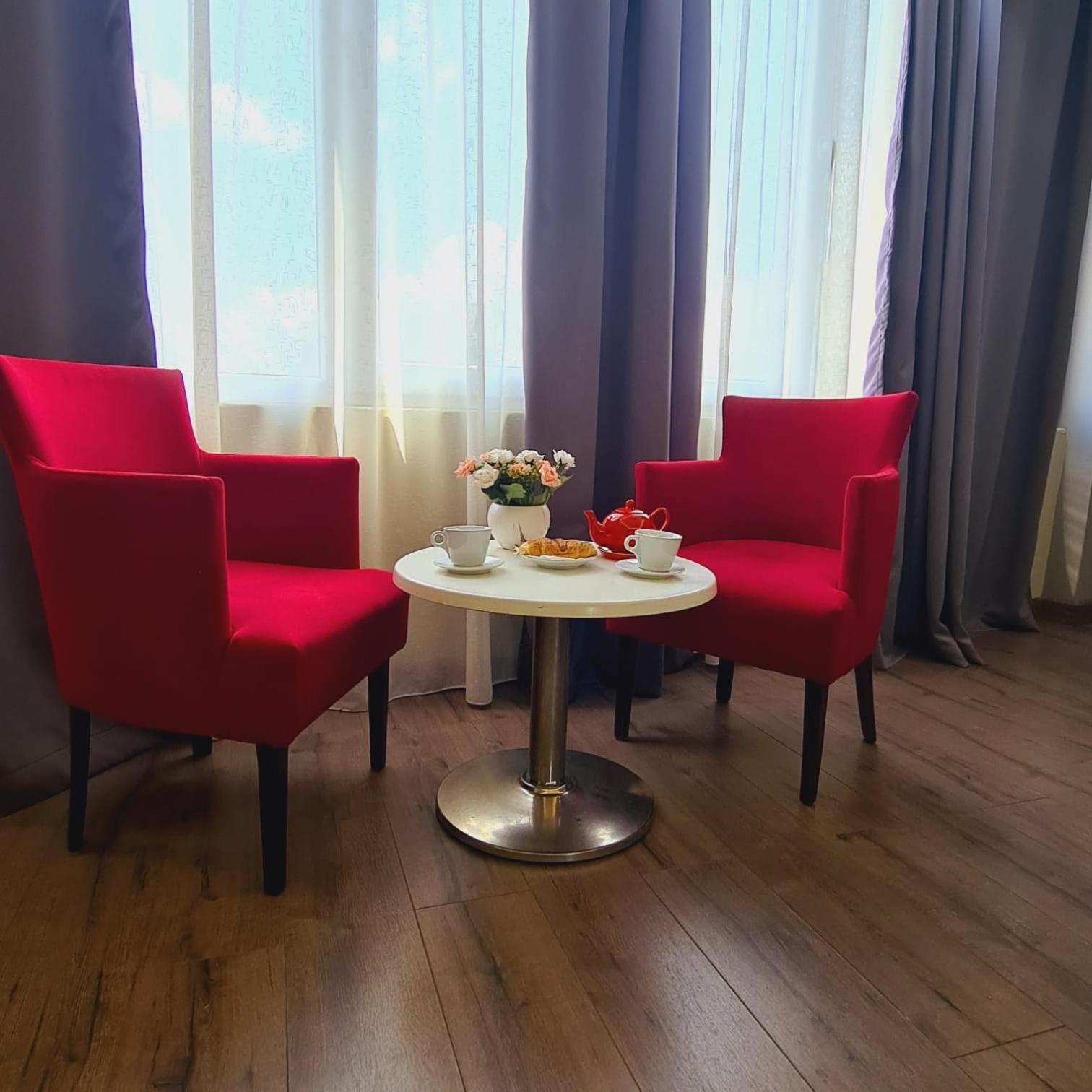 Driti Central Hotel Tirana Exterior photo